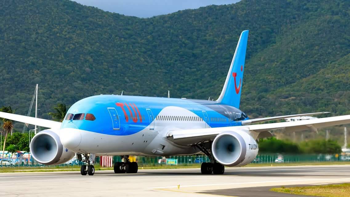 Attached picture TUI taxing SXM.jpg